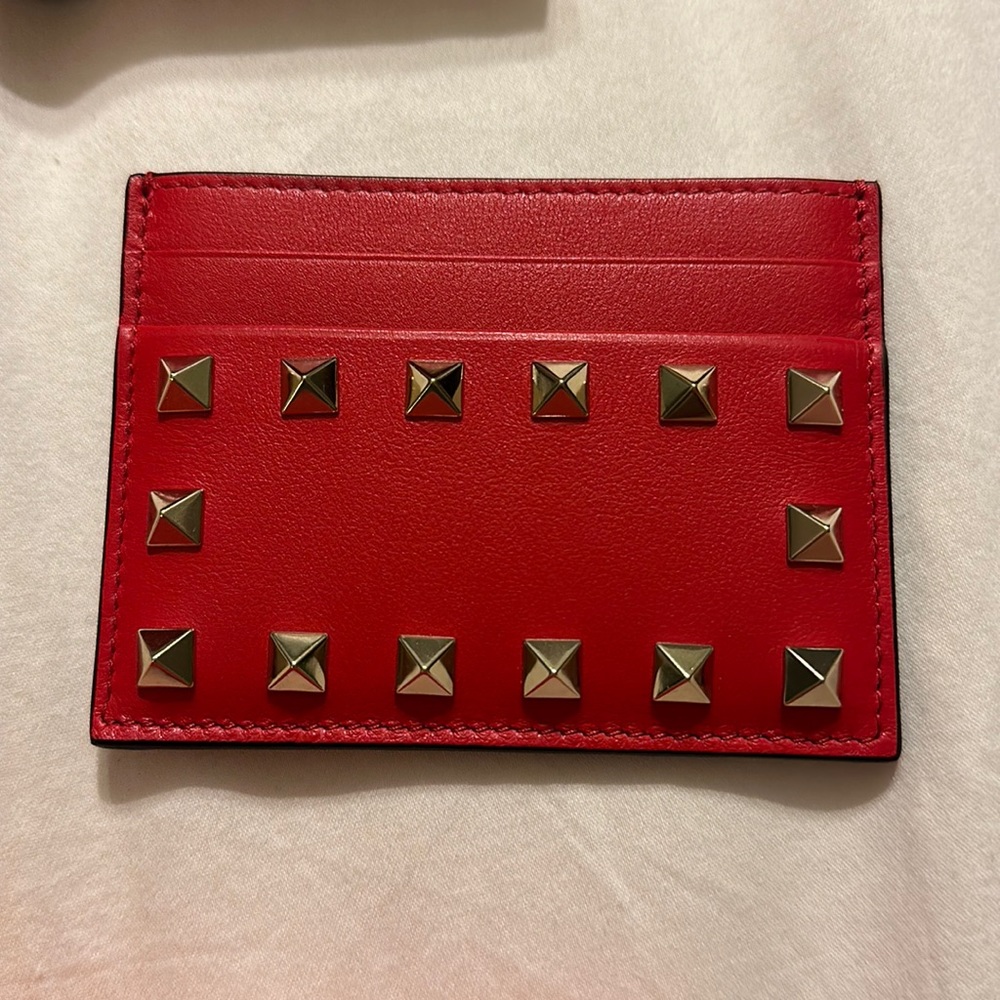 Red Valentino card holder, with raised studs